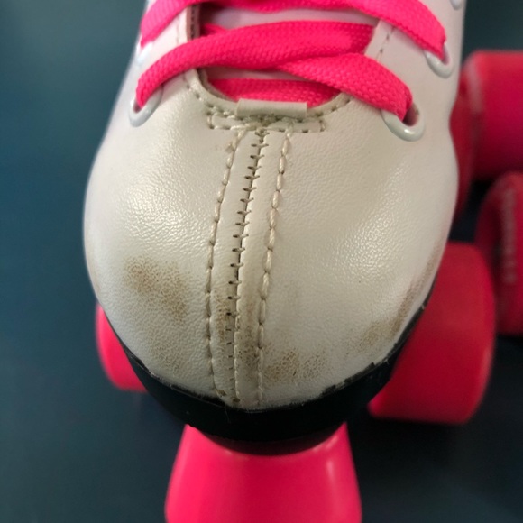 Girls Skates - Picture 5 of 12